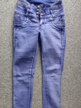 High-Rise Moda Xpress Jeans in Indigo Blue